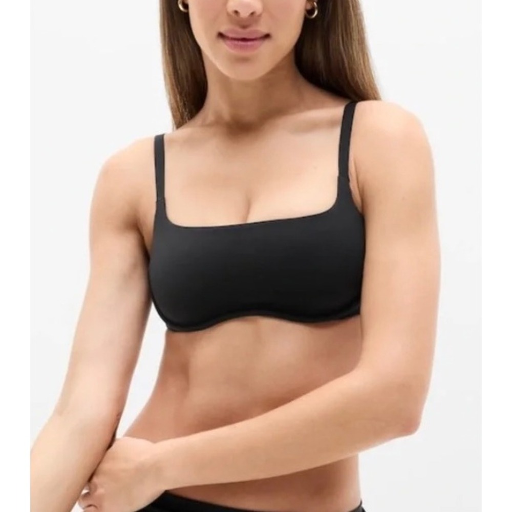 Athleta Vitaform Balconette Bra Womens S Black Underwire Adjustable Straps NWT
